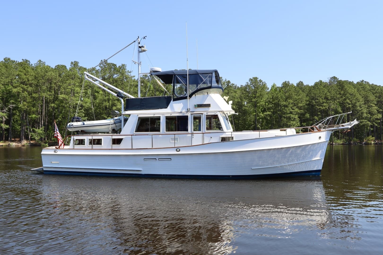 1990 Grand Banks 46 Classic - Image 2
