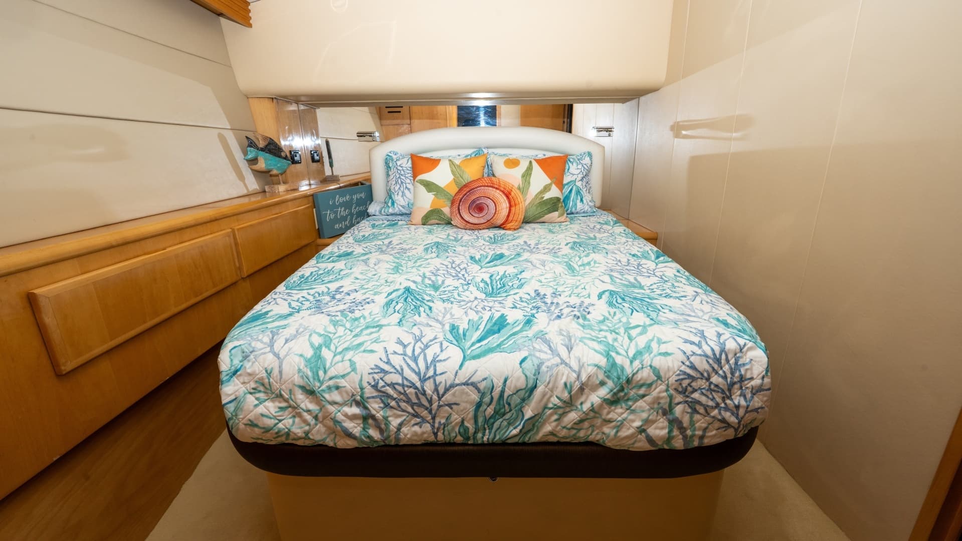 2000 Hatteras 50 Convertible - Image 69