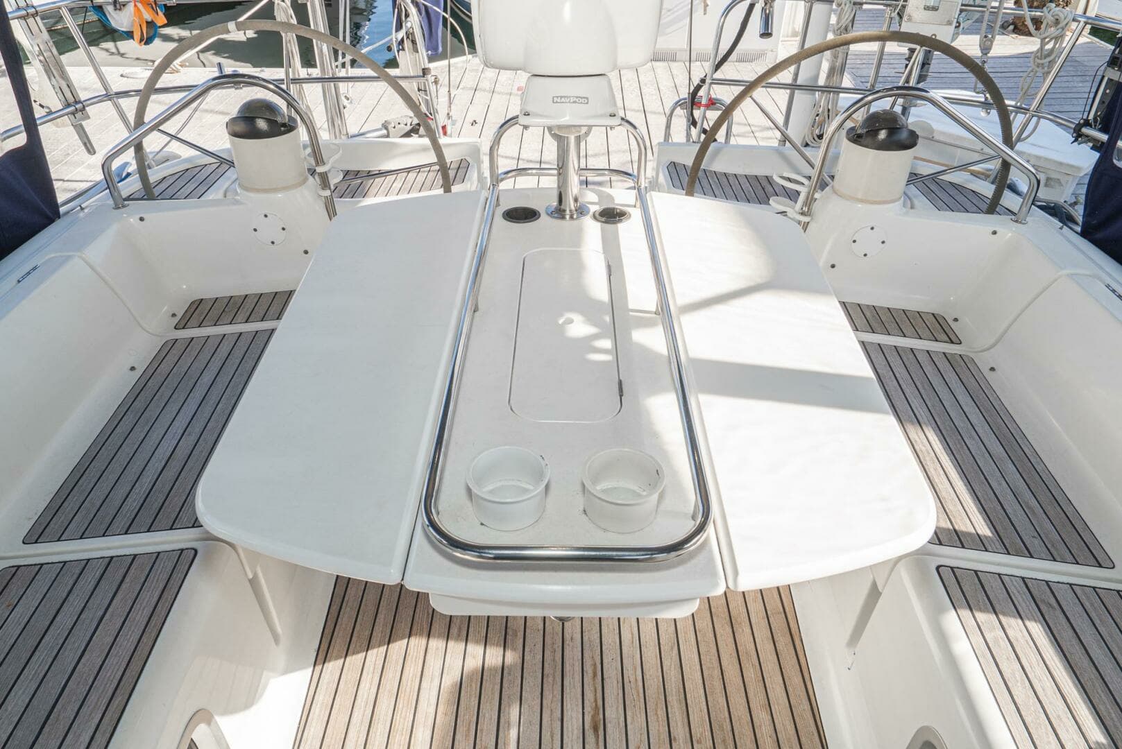 2001 Jeanneau 43 Sun Odessey - Image 23