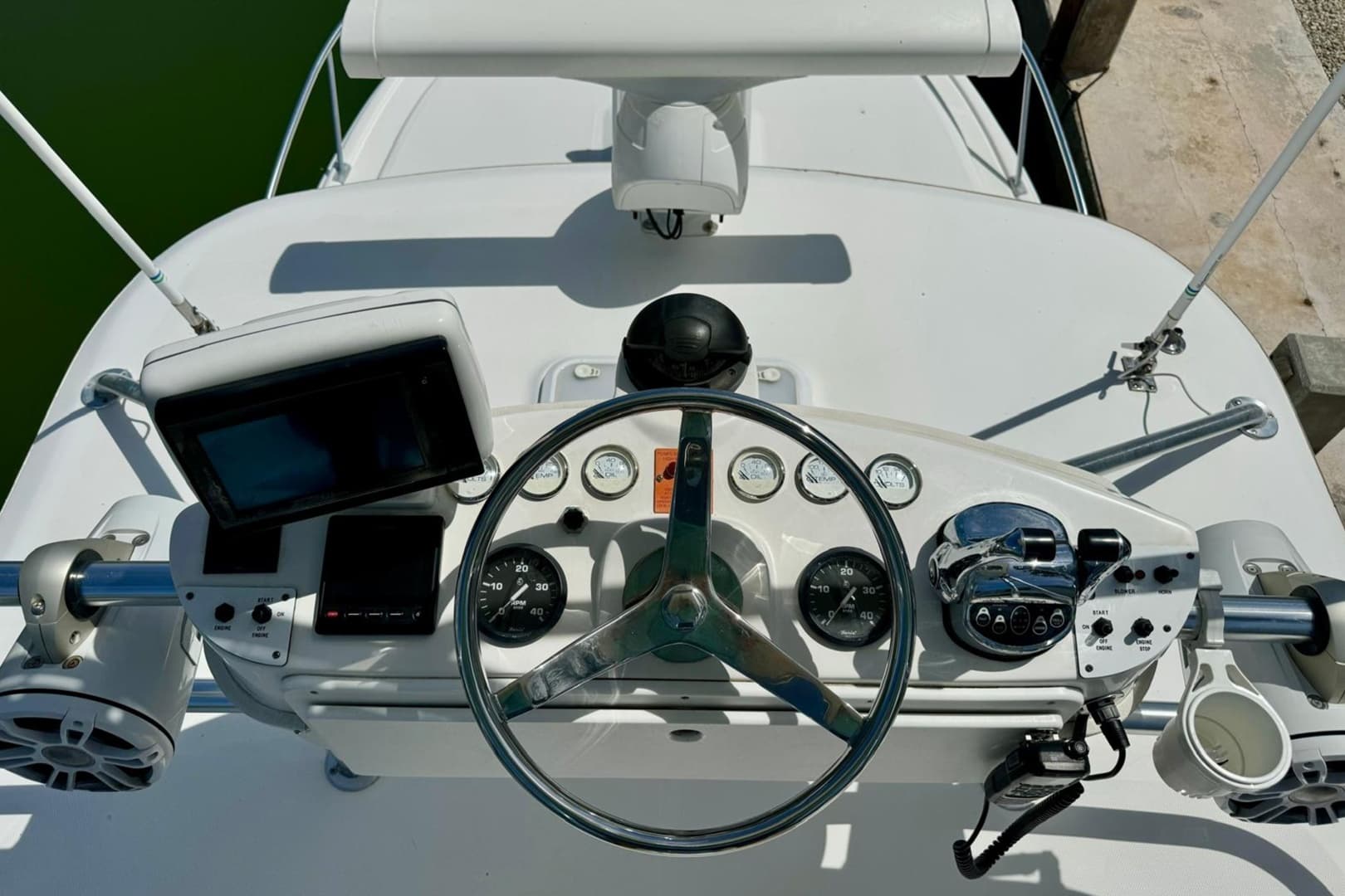 2006 Luhrs 28 Open - Image 12