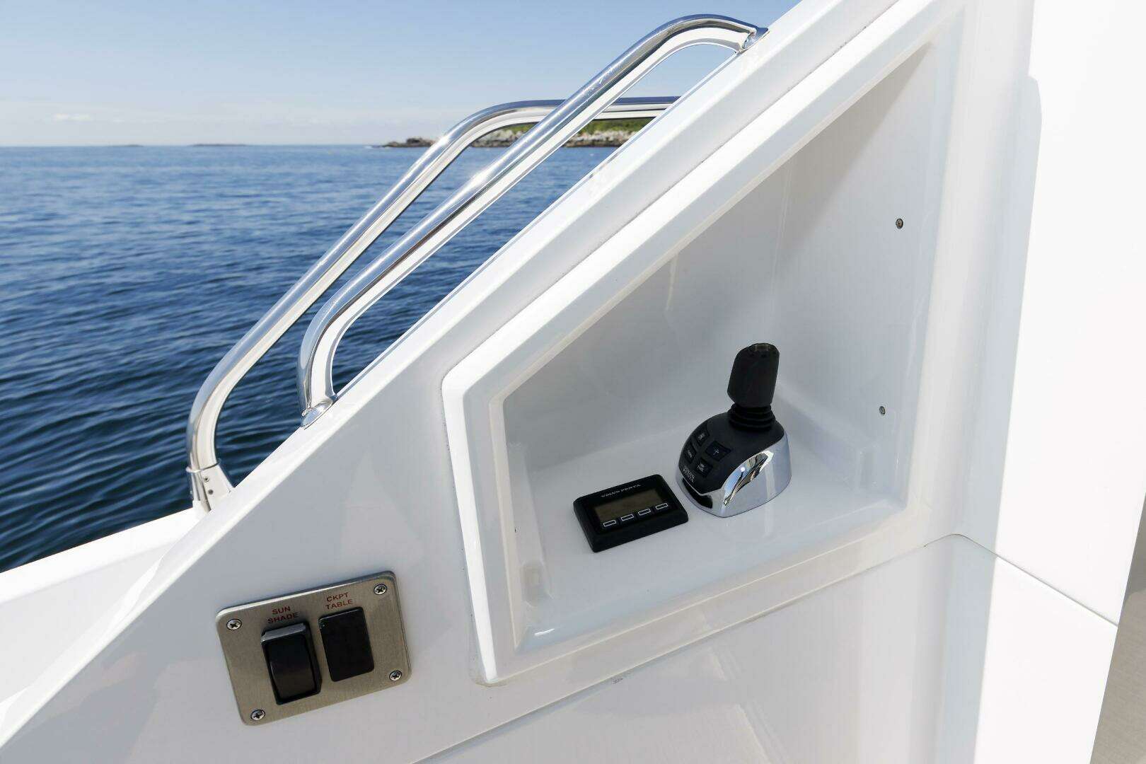 2021 Cruisers Yachts — - Image 13