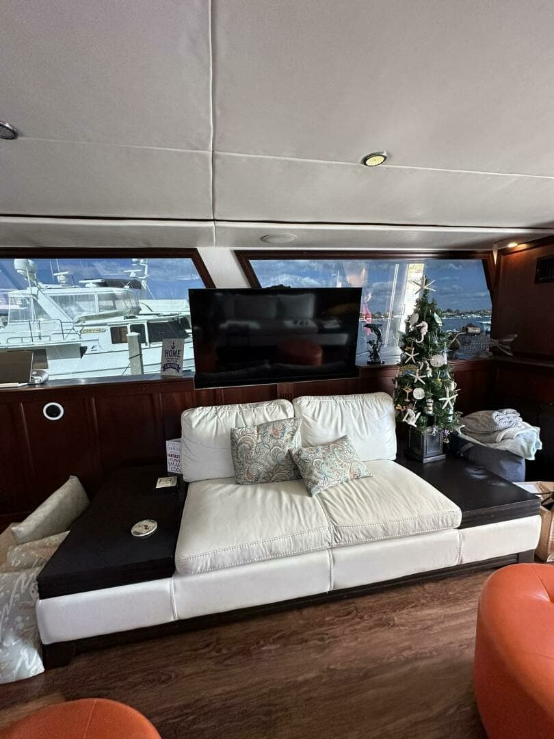 1988 Viking Motor Yacht - Image 56