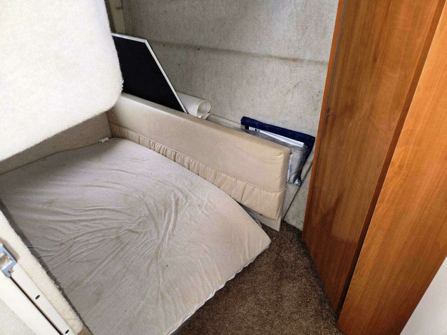 2002 Bayliner 2859 - Image 14