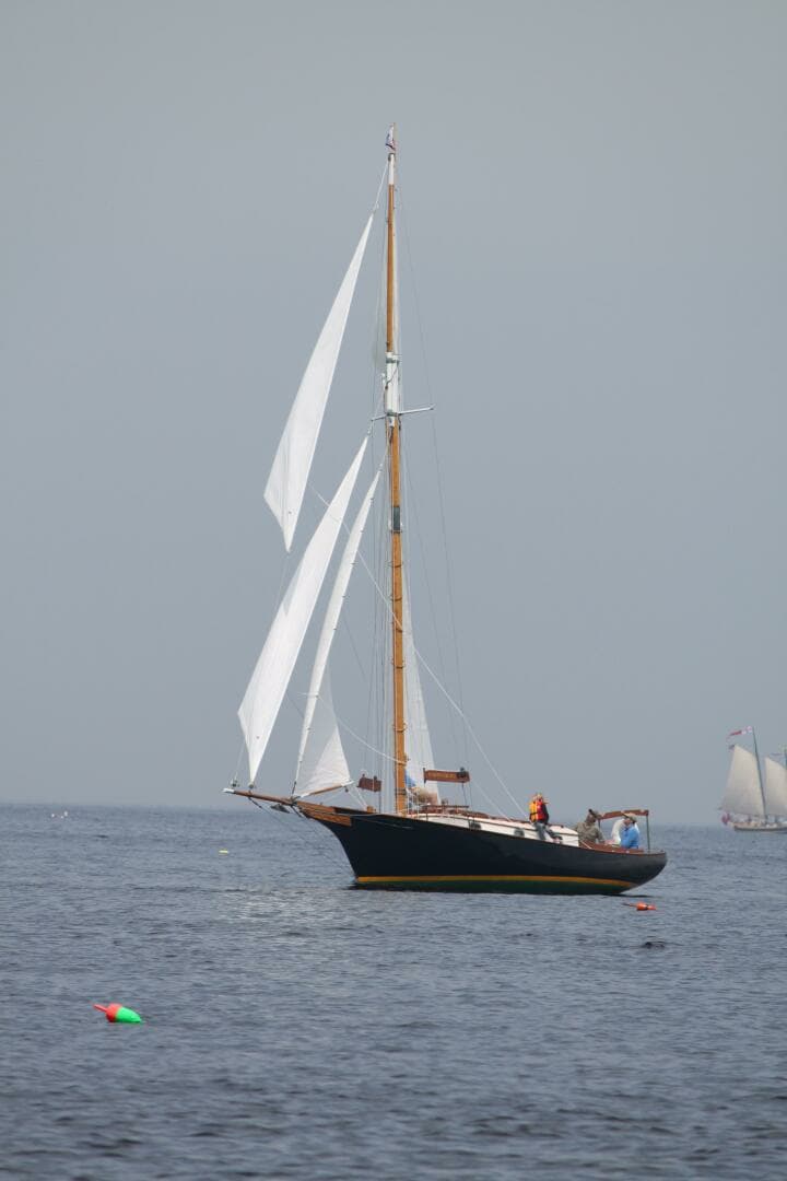 1973 Bruno & Stillman Friendship Sloop - Image 12