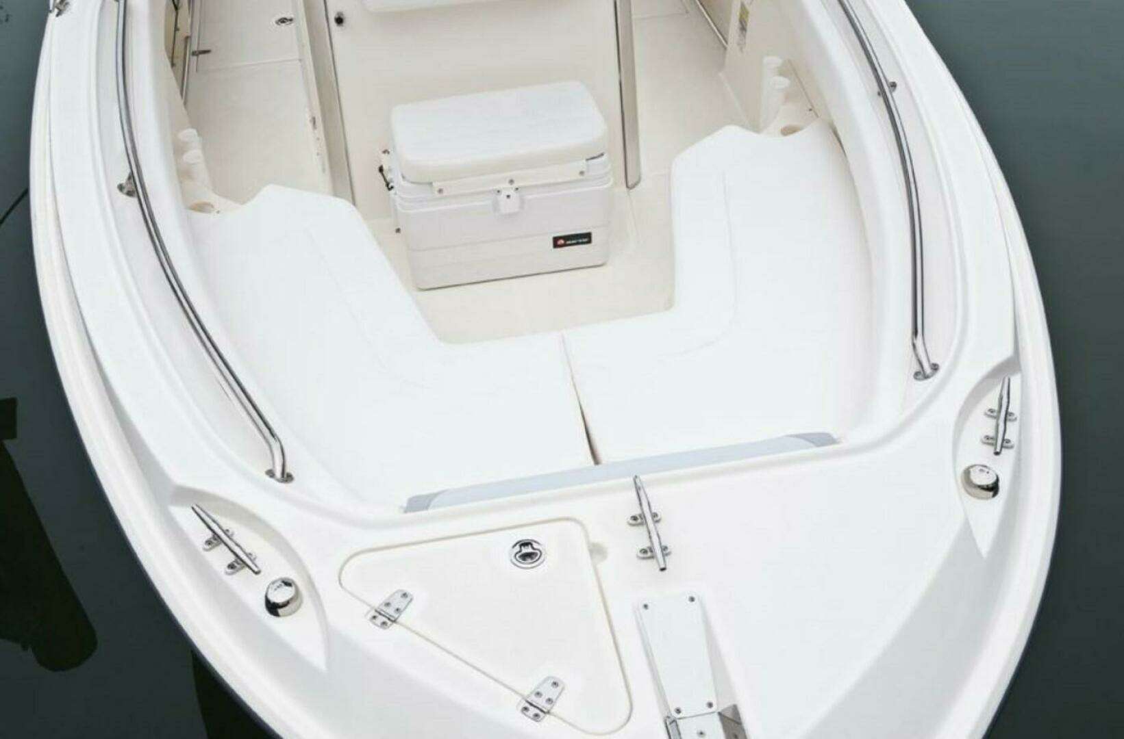 2014 Boston Whaler 220 Outrage - Image 17