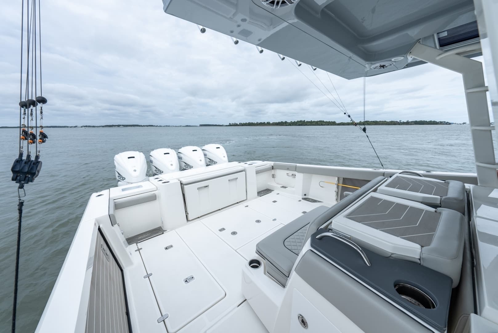 2023 Pursuit S 428 Sport - Image 36
