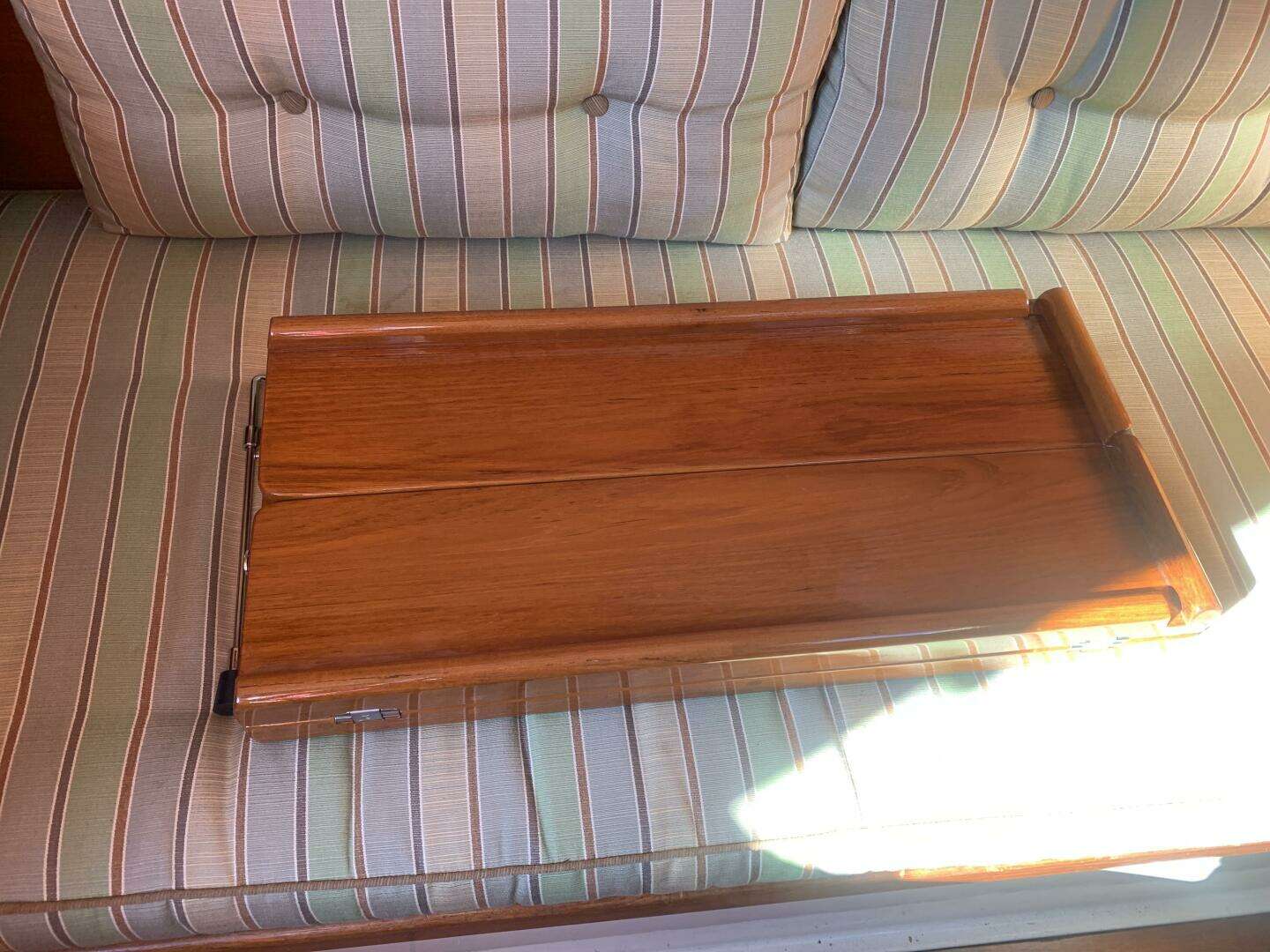 1987 Nonsuch Ultra 30 - Image 15
