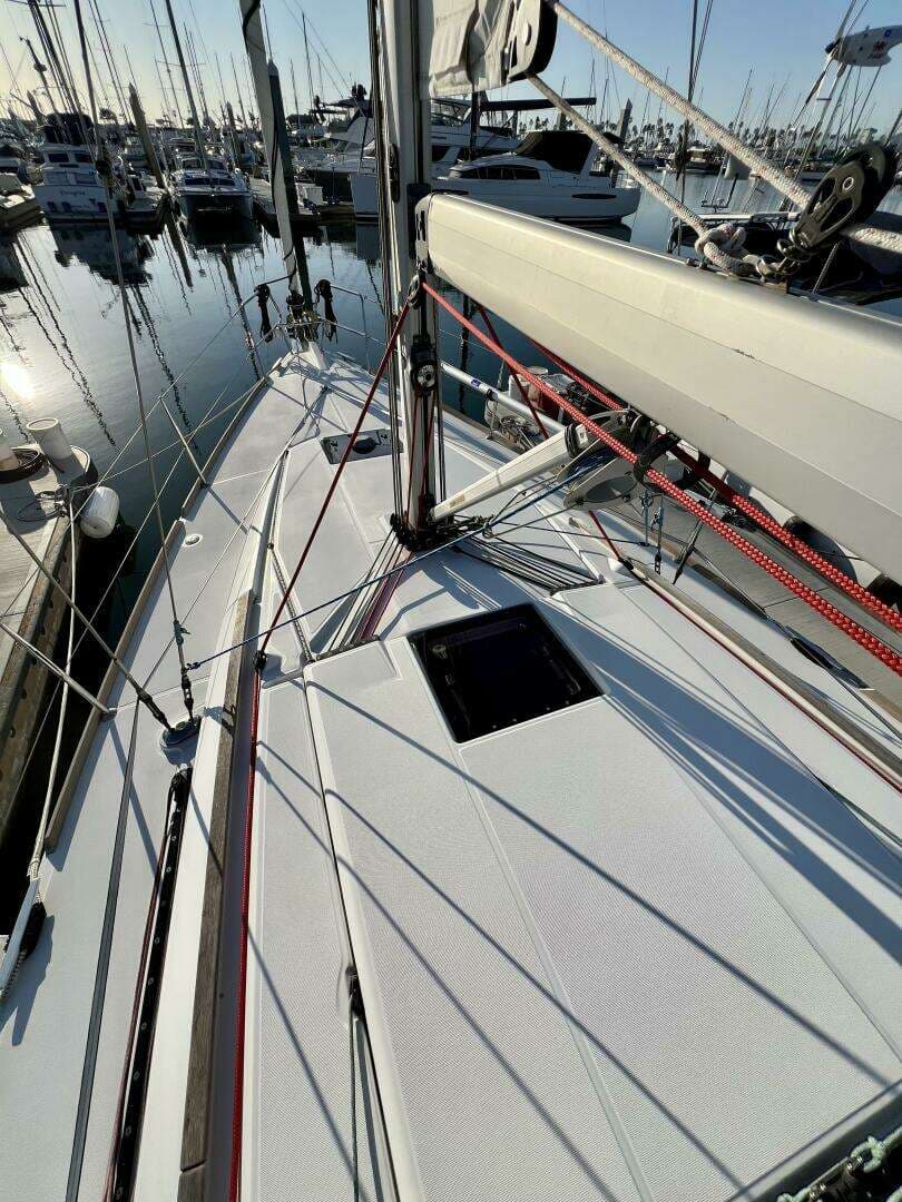 2013 Jeanneau 379 - Image 23