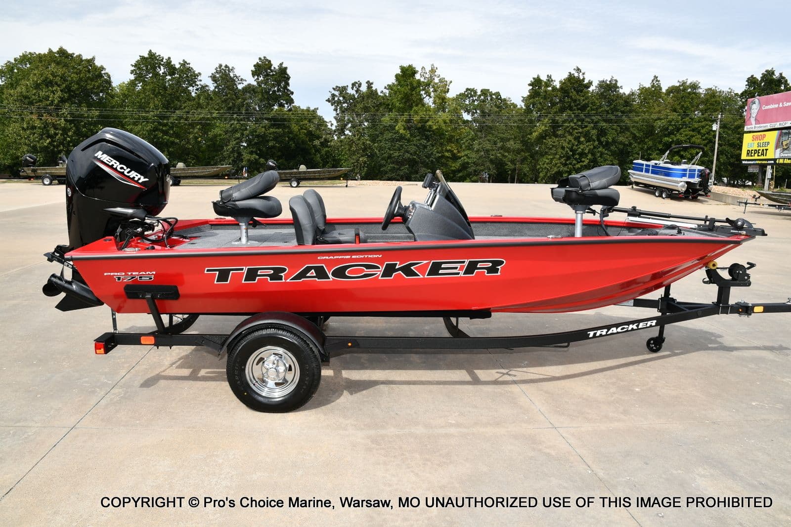 2026 Tracker Pro Team 175 Crappie Edition w/75HP - 69
