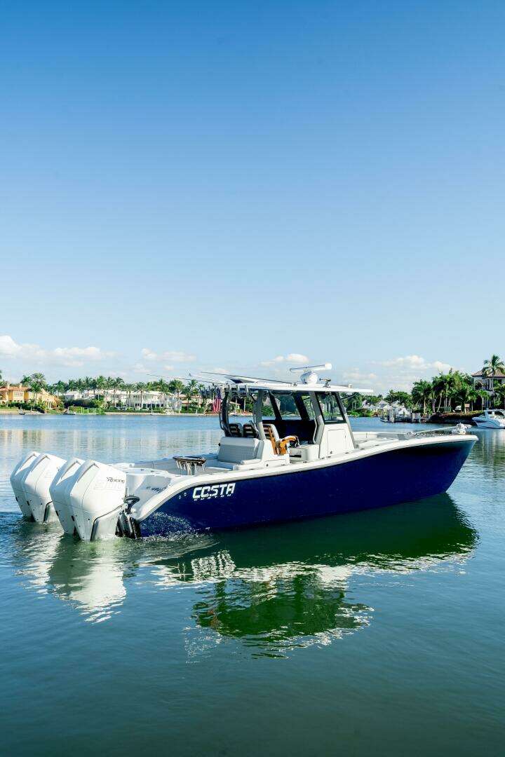 2025 Costa Custom — - Image 28