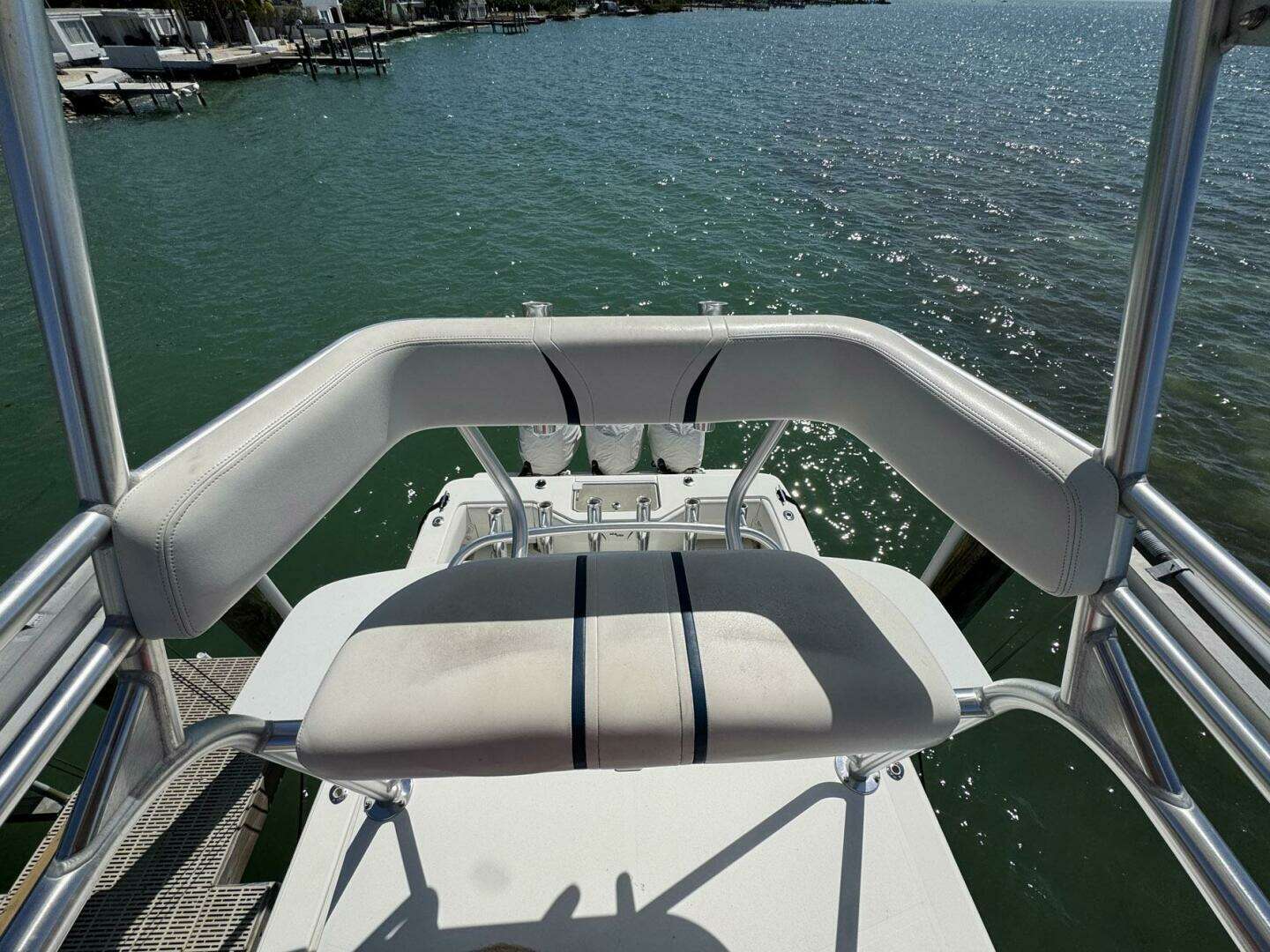 2014 SeaVee 390B Center Console - Image 30