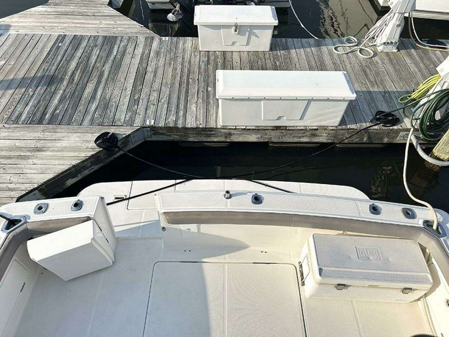 2002 Silverton 42 Convertible - Image 9