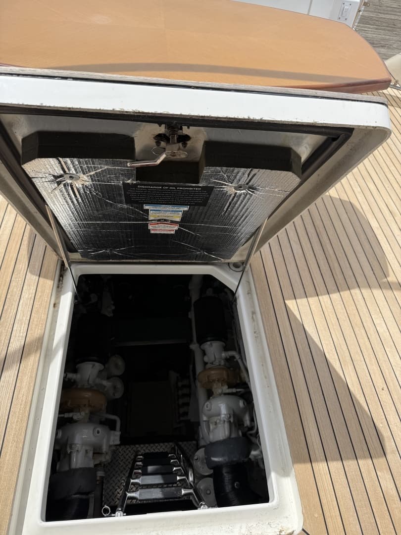 2009 Sea Ray 60 Sundancer - Image 64