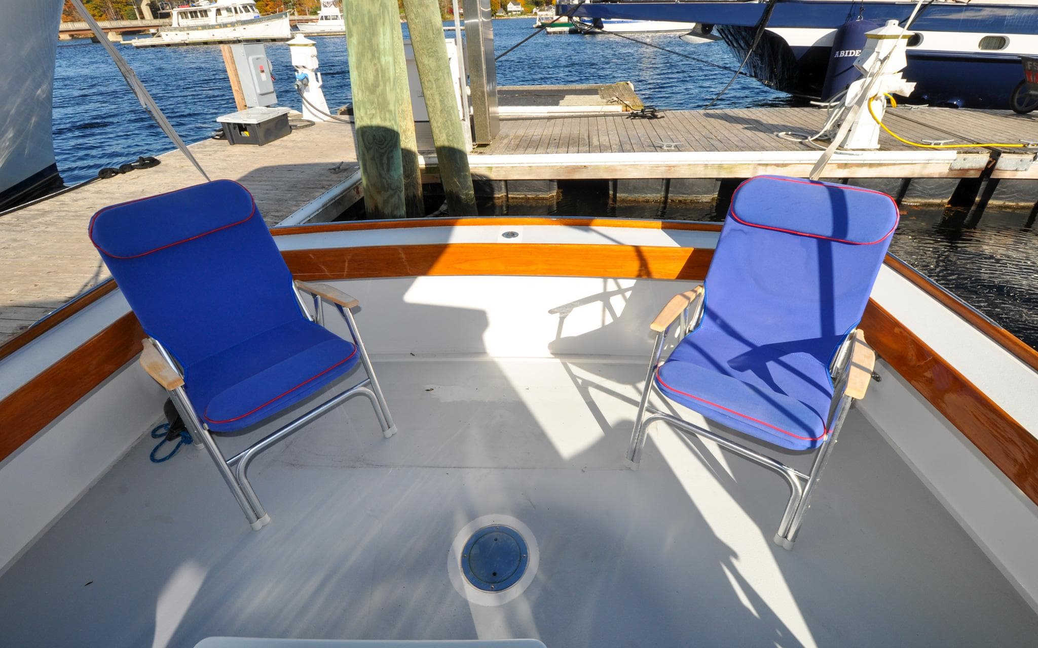 Wilbur 34 - Kingfisher - Cockpit - Without Dock Box