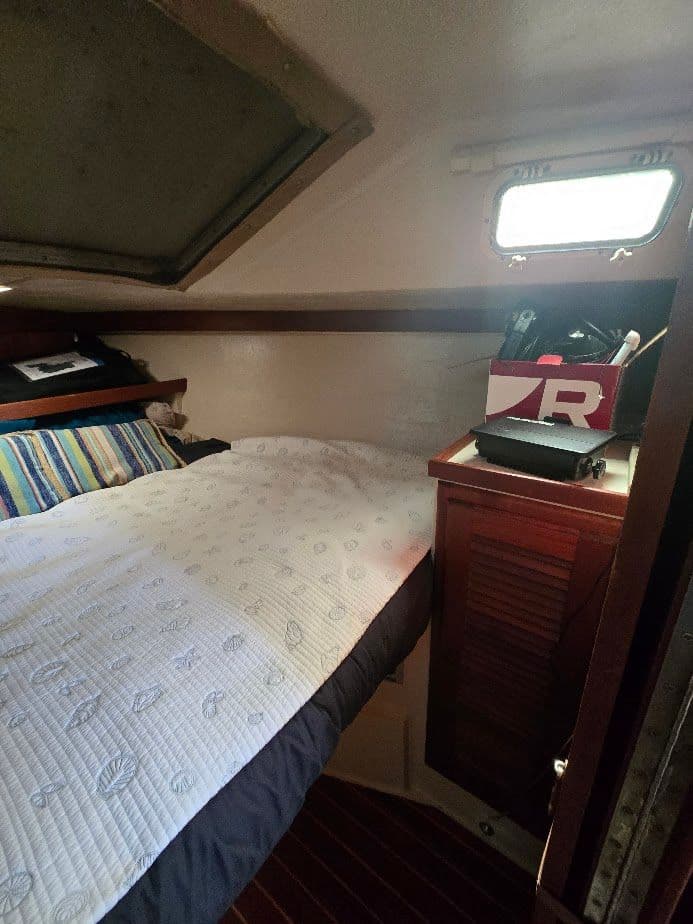 1986 Catalina 34 - 32