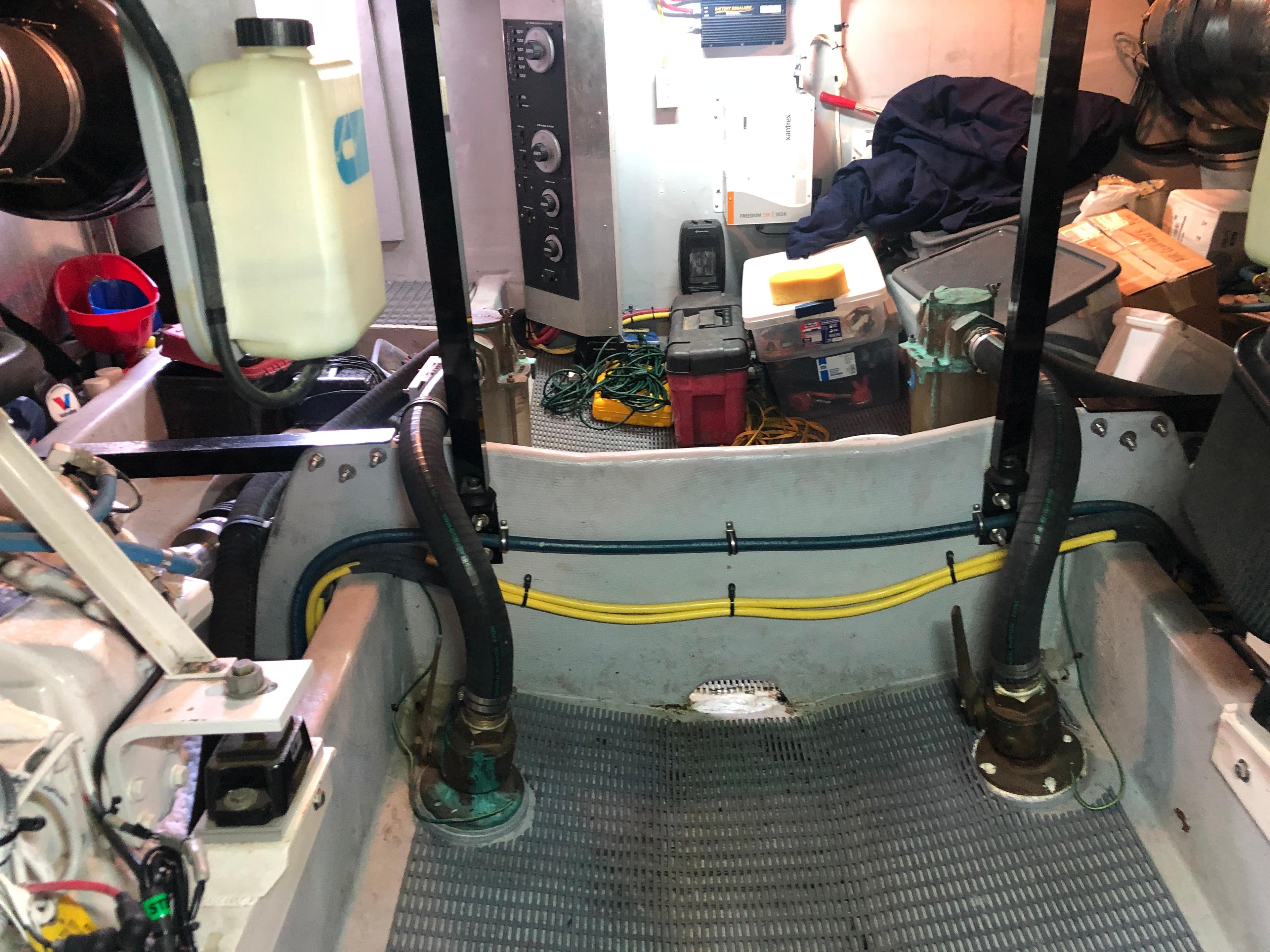 2007 Meridian 580 Pilothouse - 135