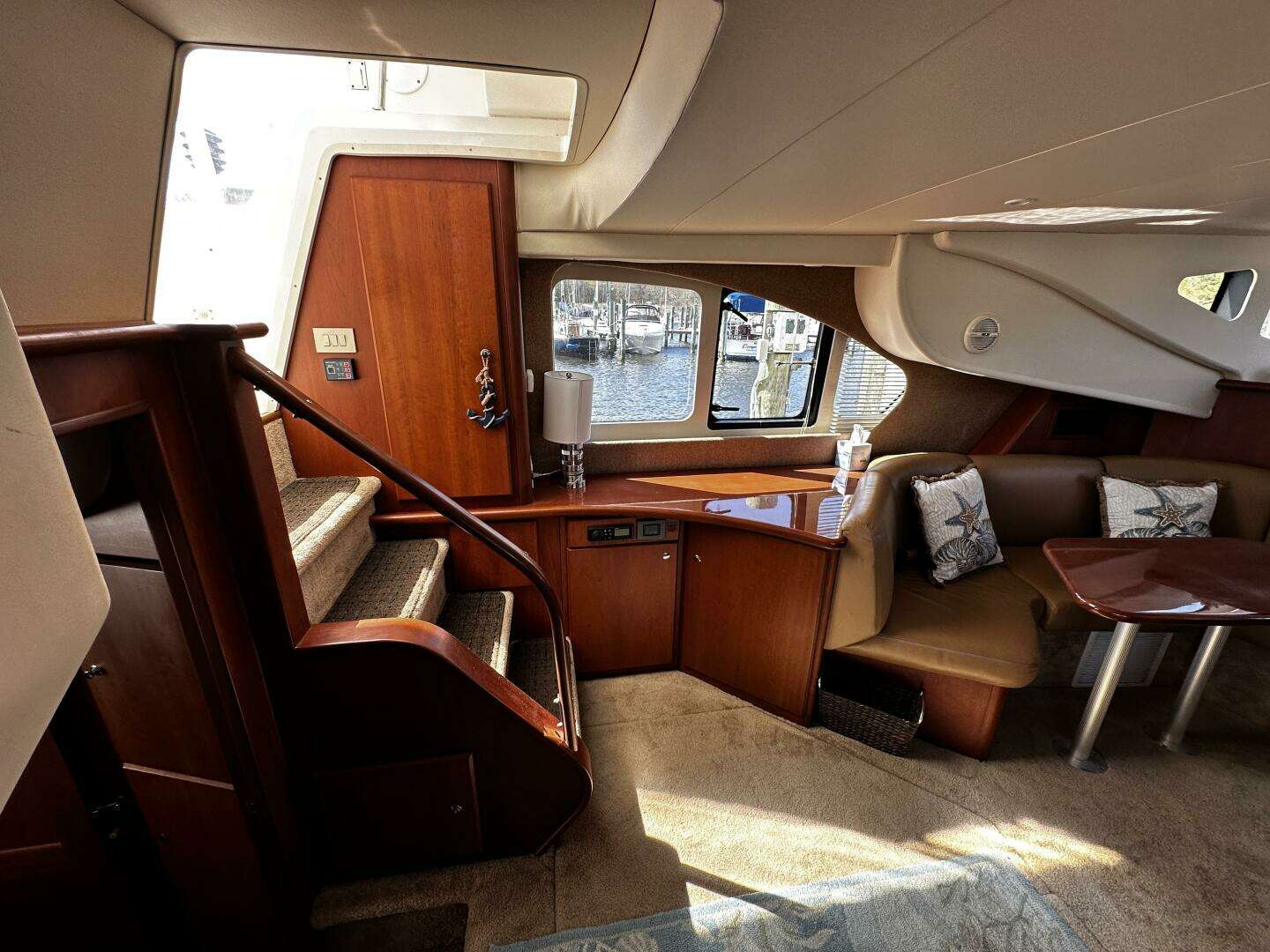 2005 Silverton 35 Motor Yacht - Image 17