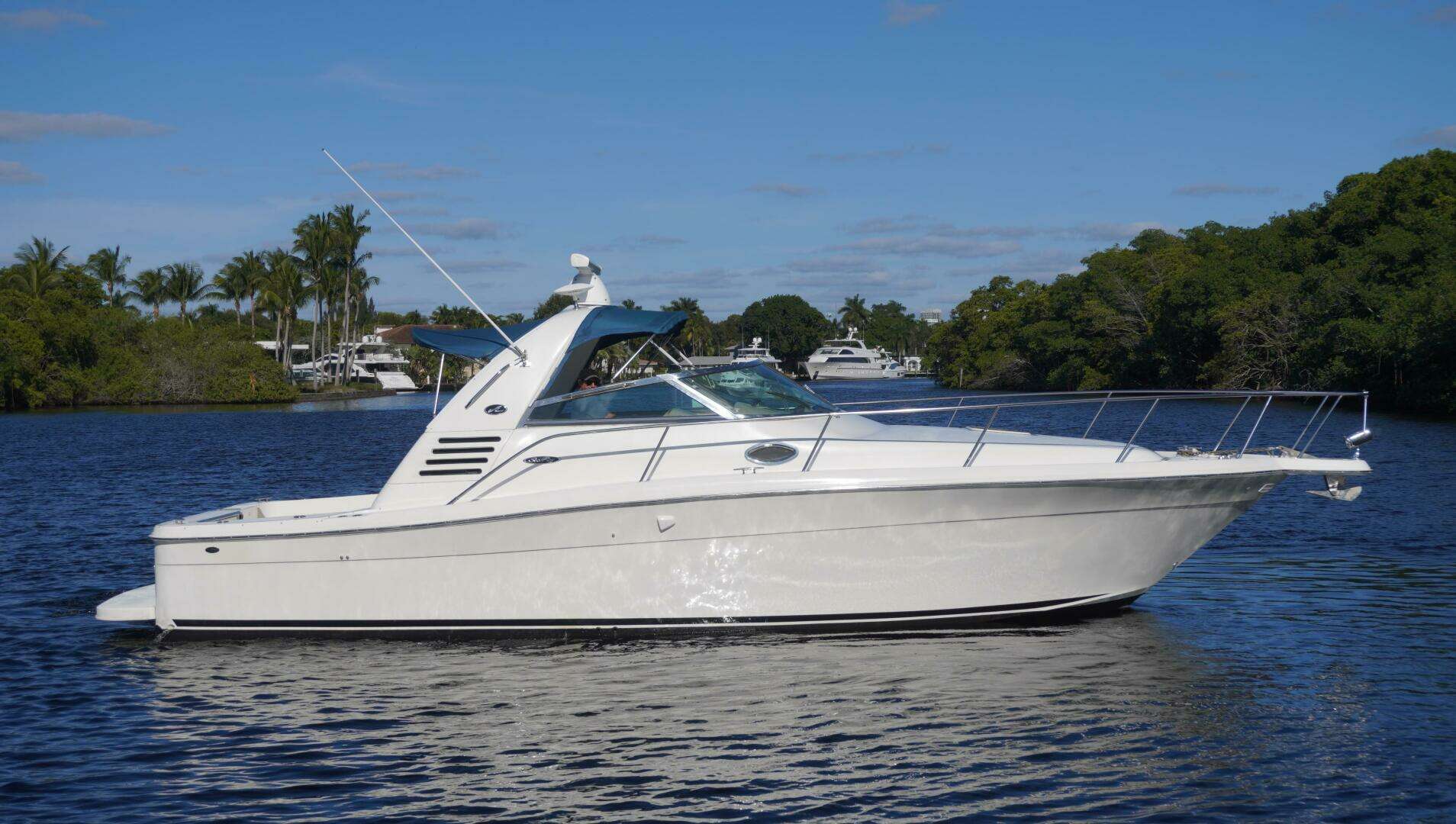 2002 Sea Ray 340 Amberjack - Image 2