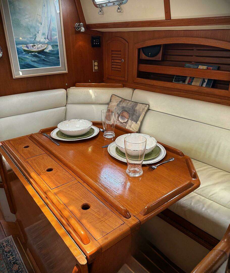 2000 Pacific Seacraft 37 - Image 6
