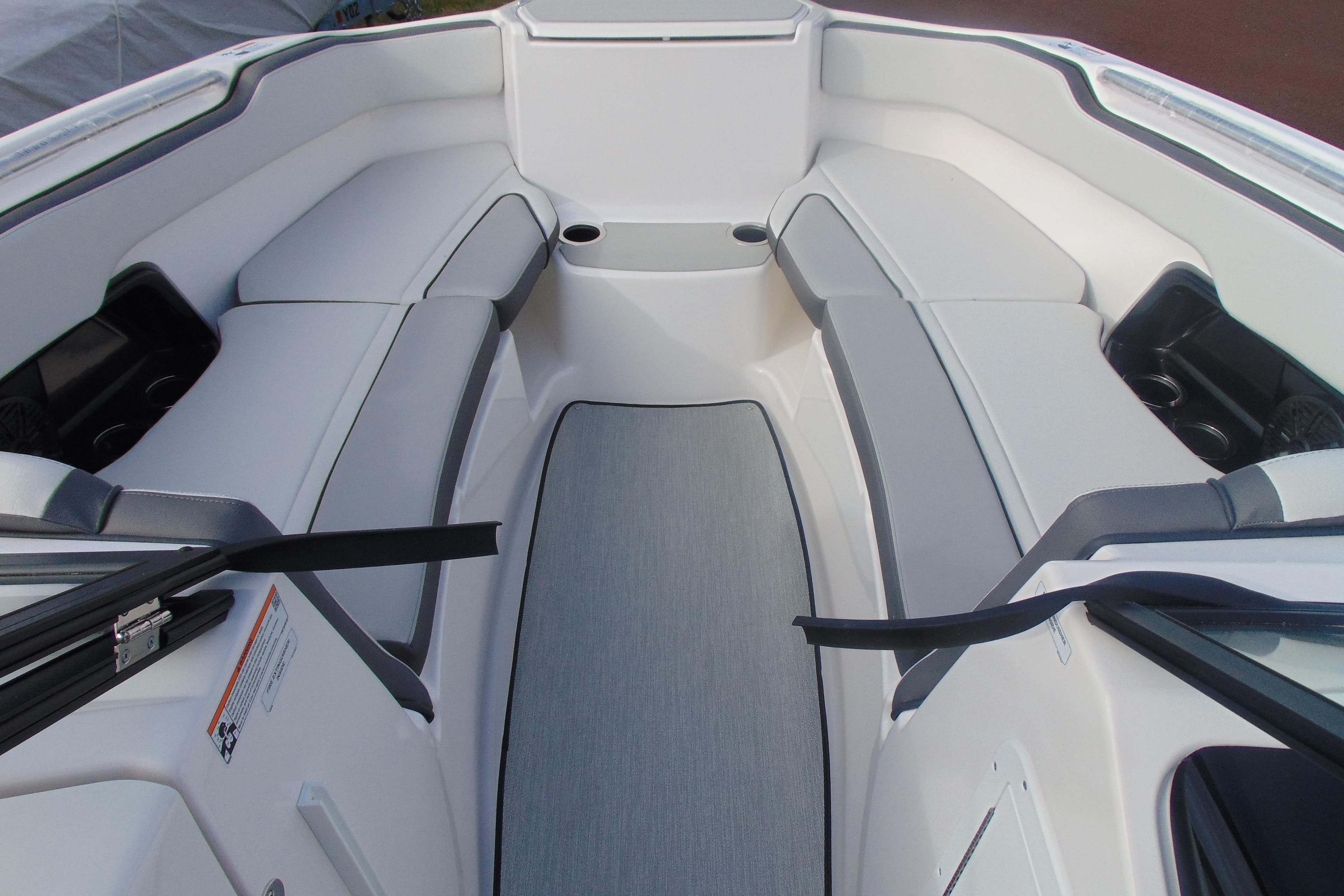 2026 Yamaha Boats AR250 interior with sleek seating and modern design.