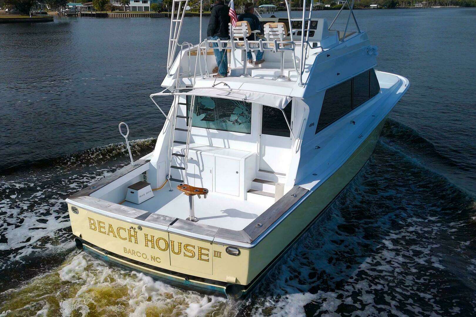 1990 Viking 53 Convertible - Image 10