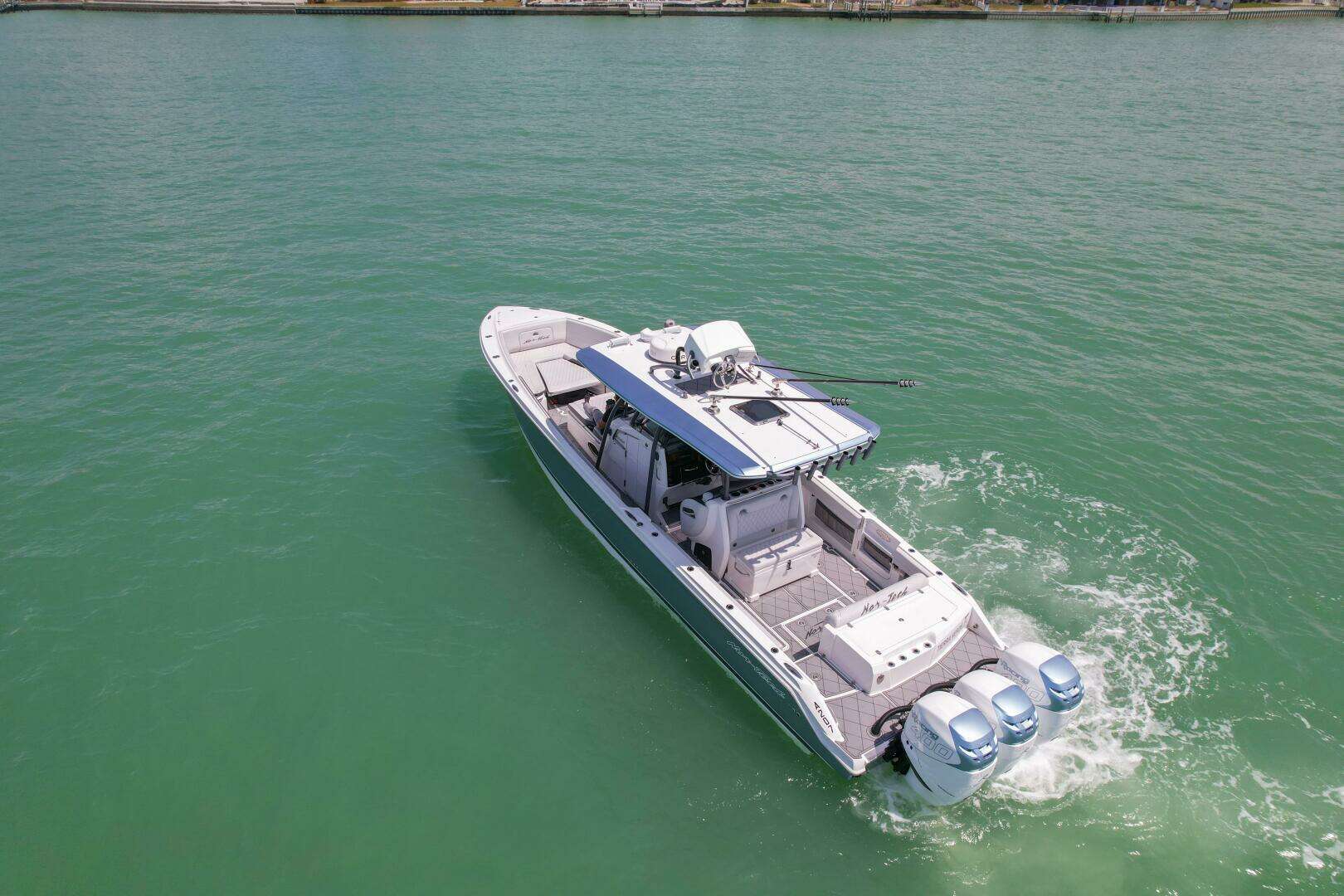 2020 Nor-Tech 390 Sport - Image 8