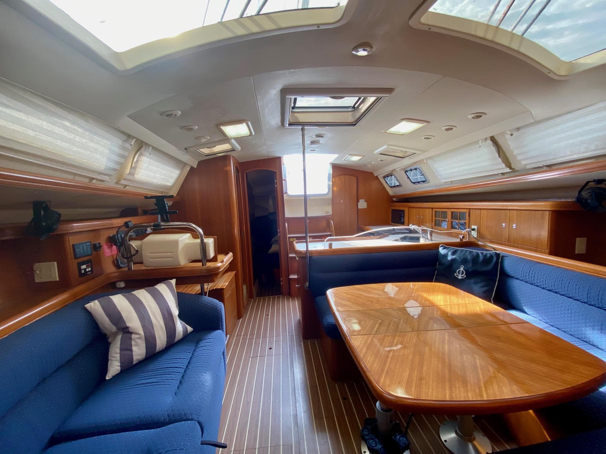 2005 Hunter 41AC - Catherine Alease