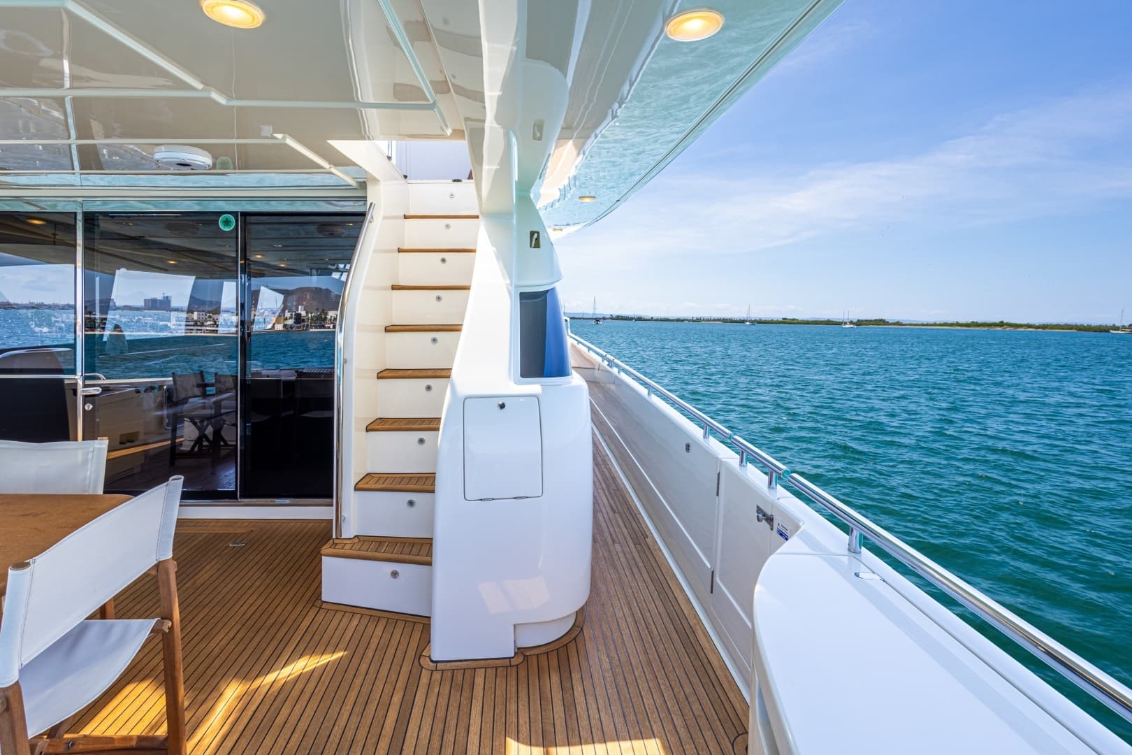 2013 Ferretti Yachts F800 - Image 18