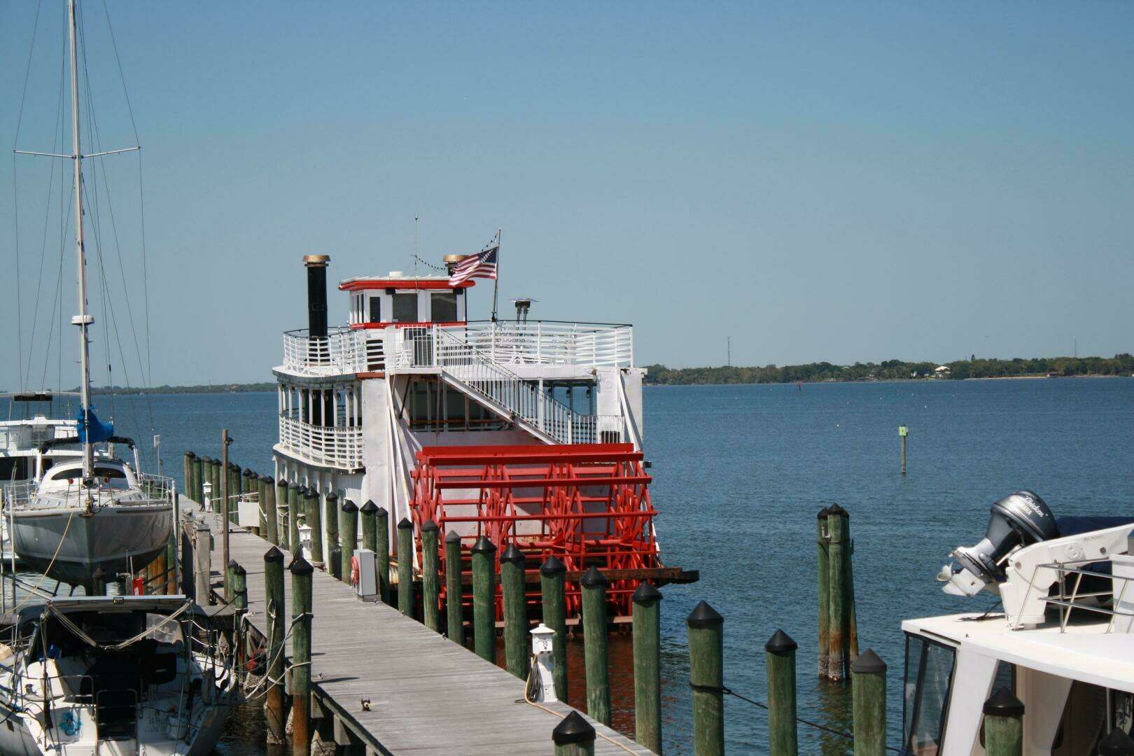 1984 Commercial Vinette 99 Paddle Wheel - Image 11