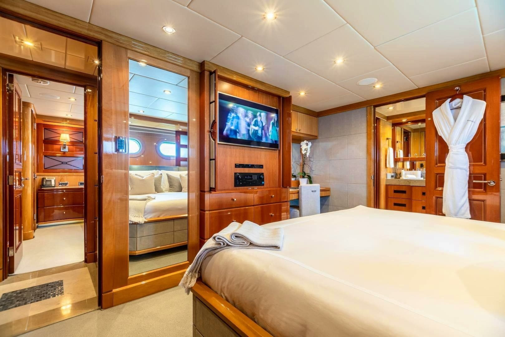 2011 Trinity Yachts Trinity 164 - Image 23