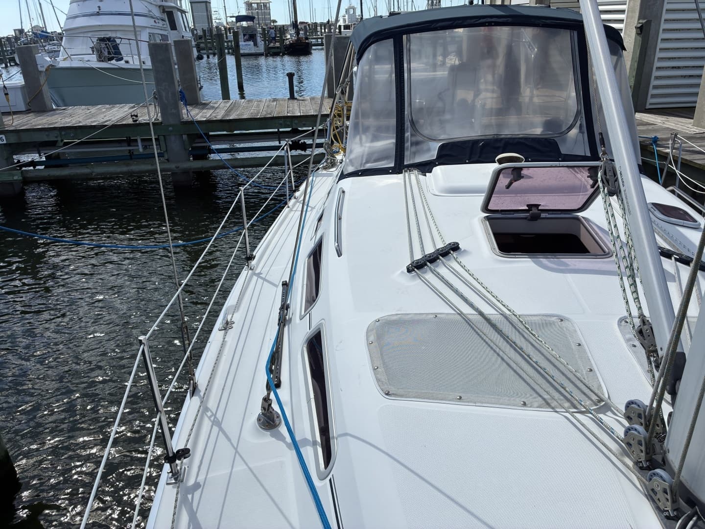 2008 Hunter 38 - Image 46