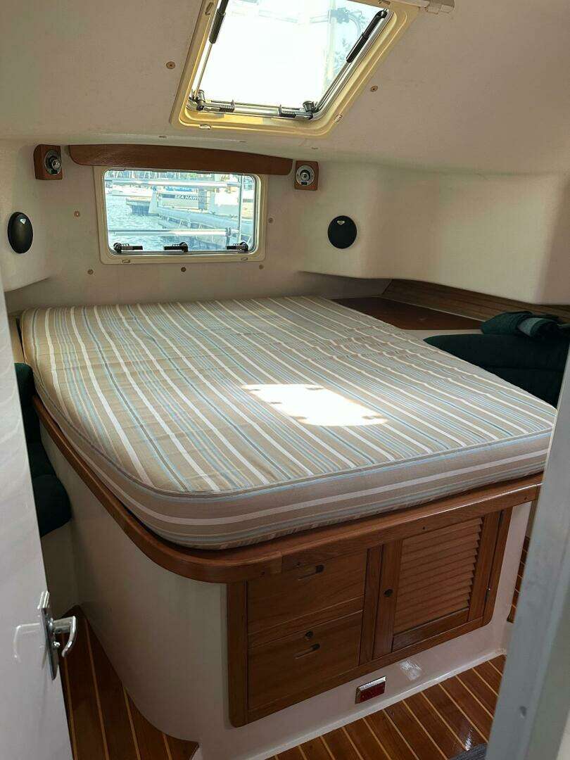 1997 Catalina Morgan 38 - Image 38