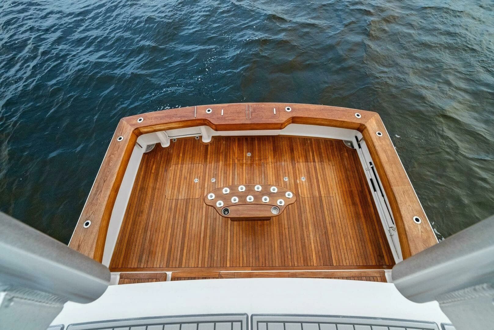 2006 Viking 61 Convertible - Image 73