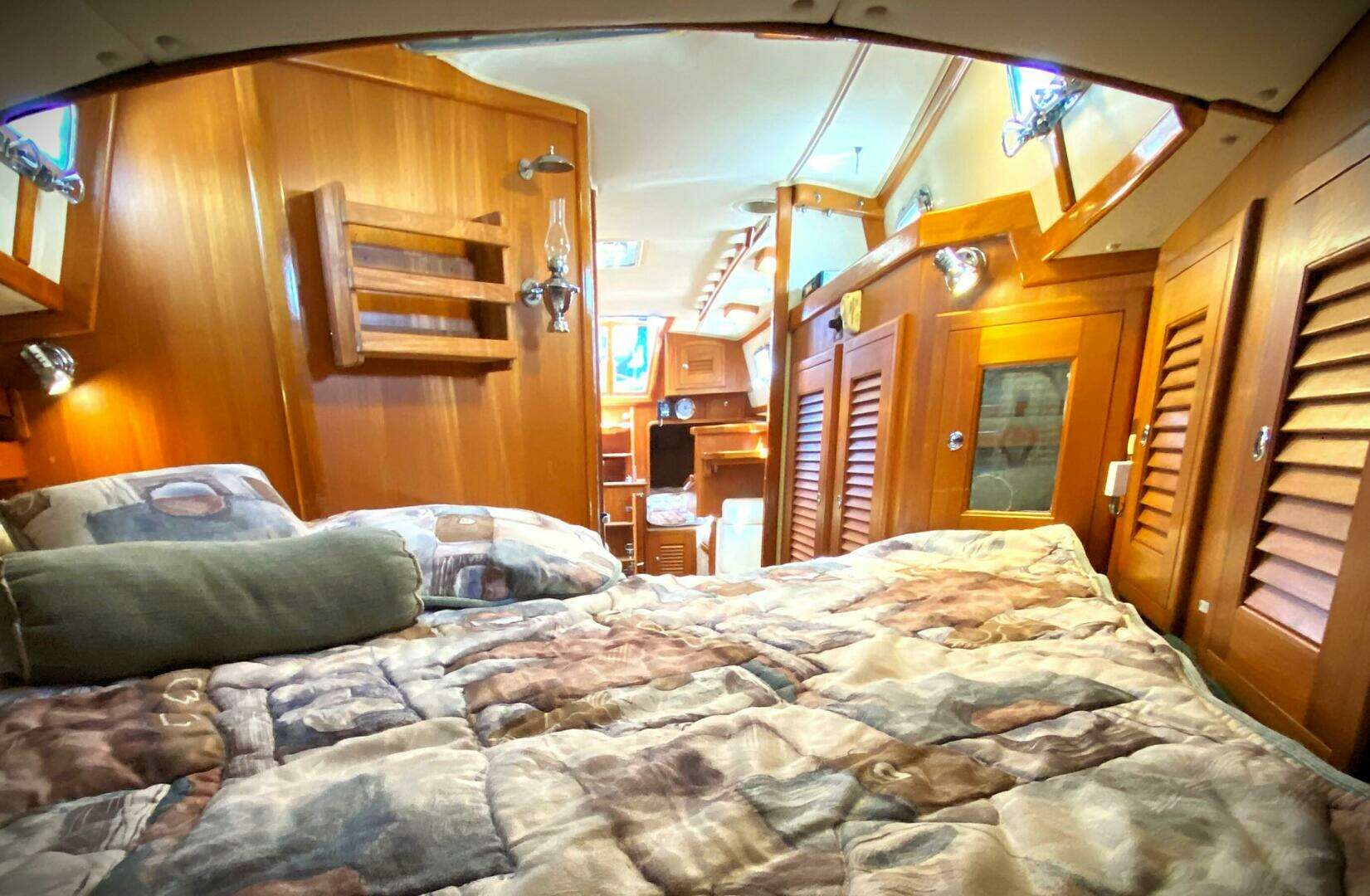 2000 Pacific Seacraft 37 - Image 4