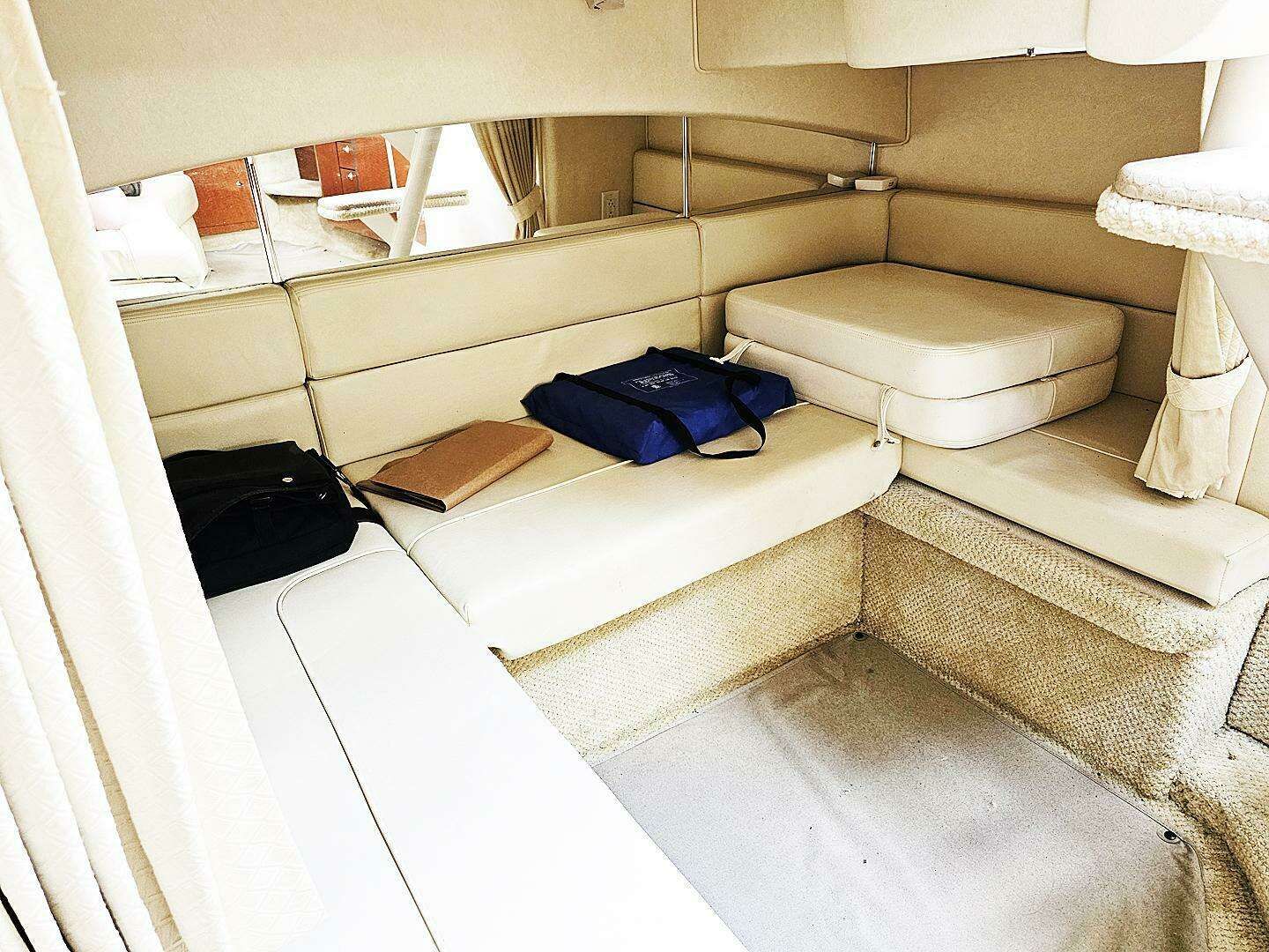 2004 Sea Ray 300 Sundancer - Image 21