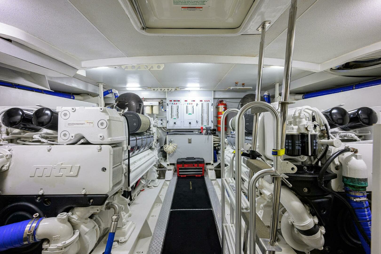 2005 Marquis 65 Motor Yacht - Image 51