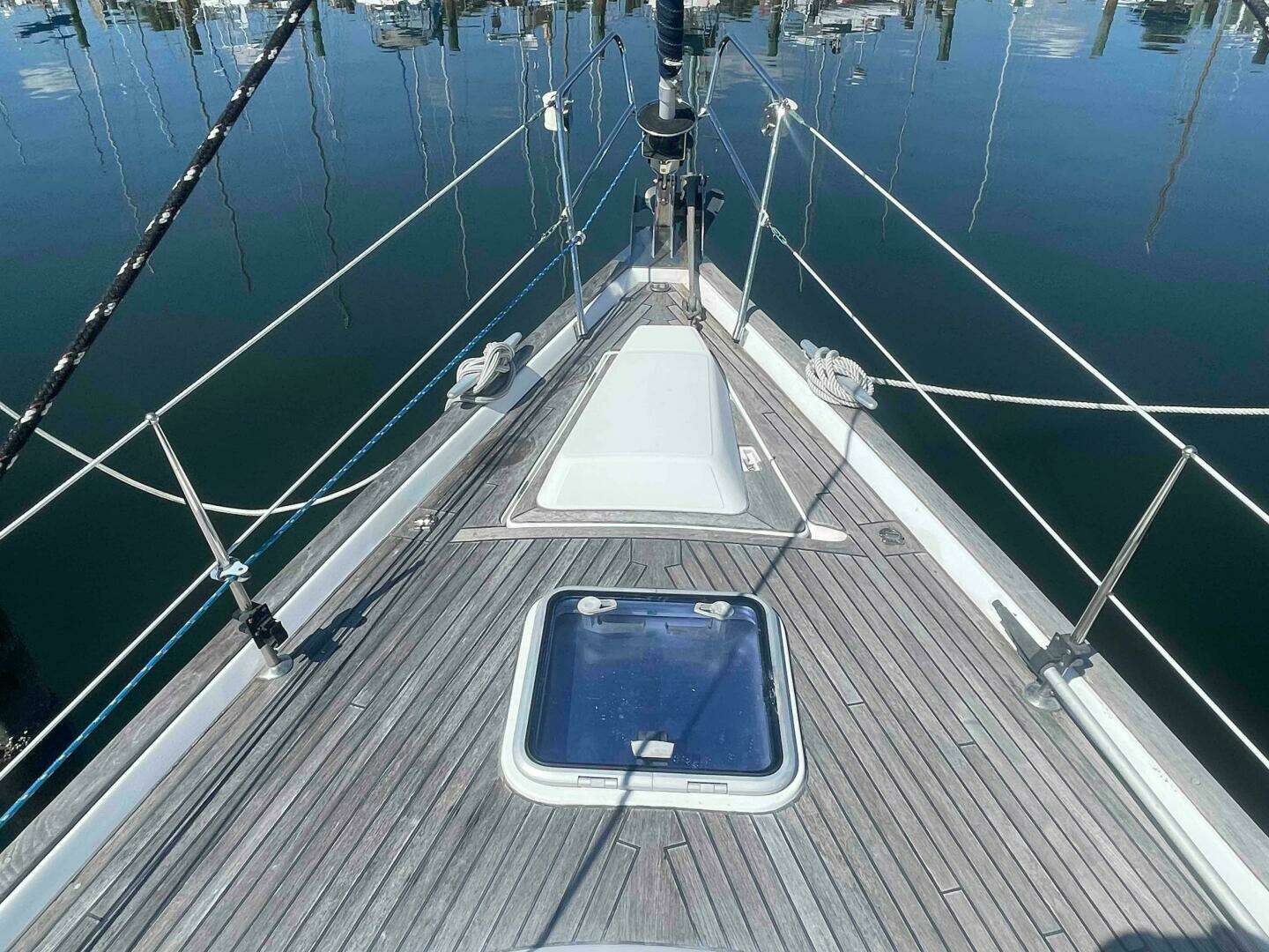 2004 Beneteau Oceanis 473 - Image 17