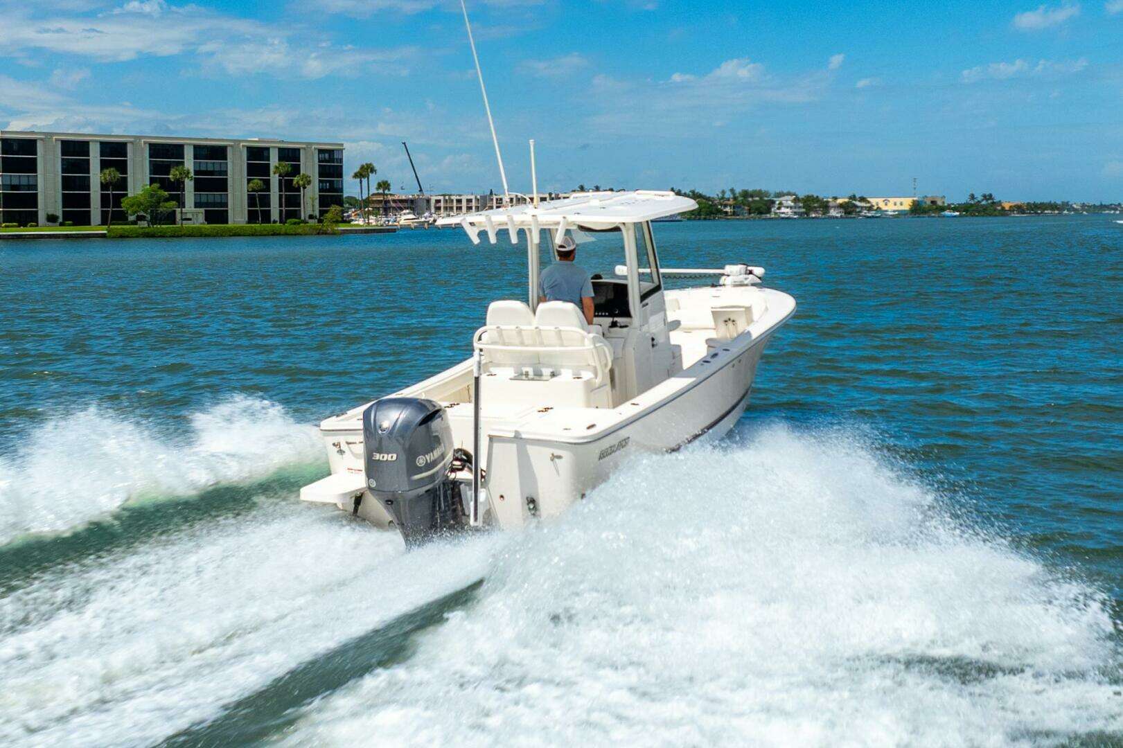 2021 Regulator 26XO - Image 2