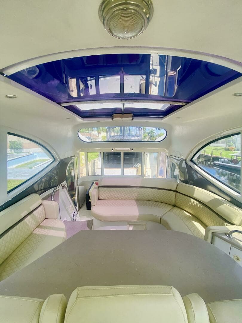 2000 Carver 506 Motor Yacht - Image 10