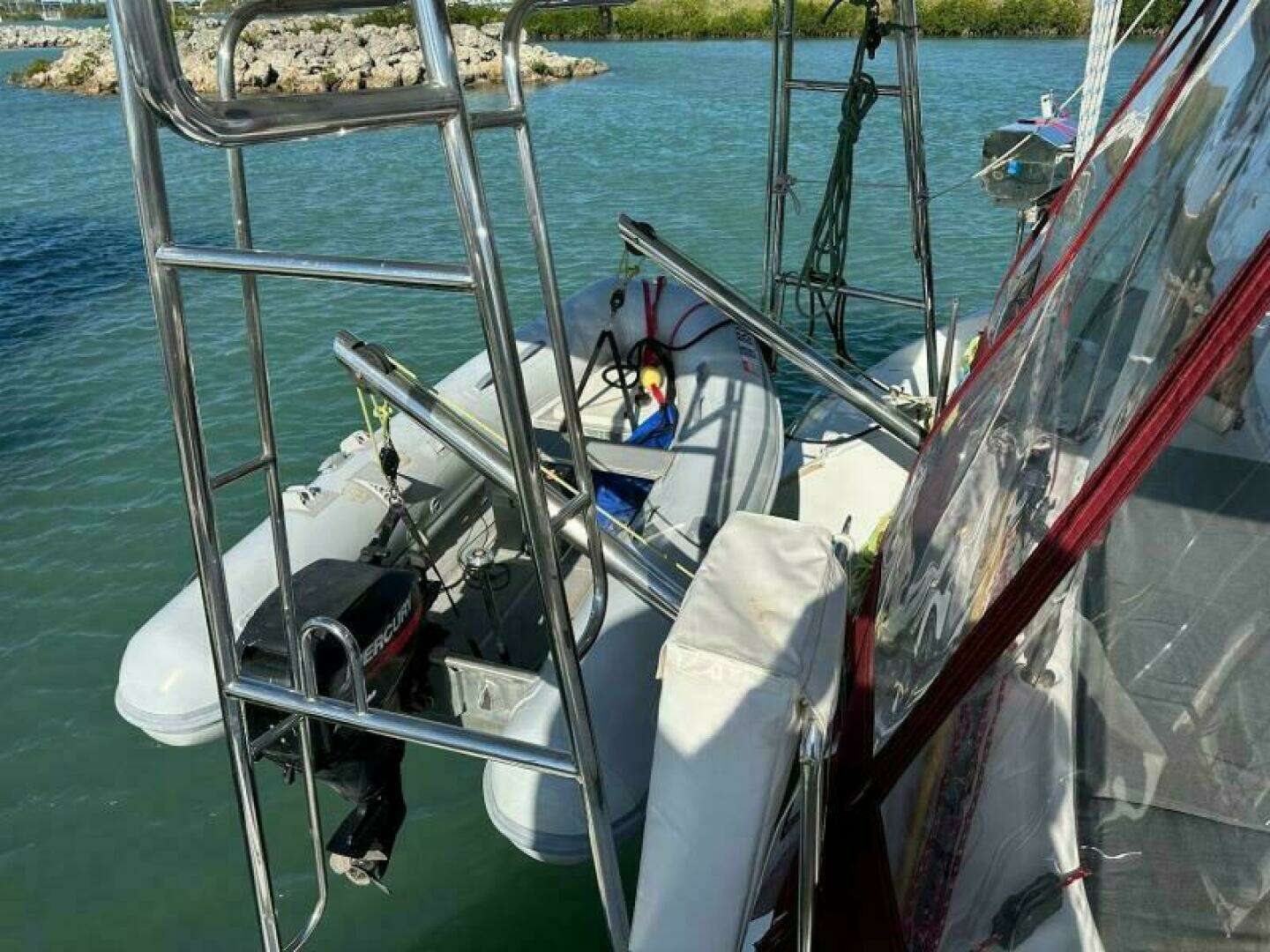 2004 Lagoon 380 - Image 12