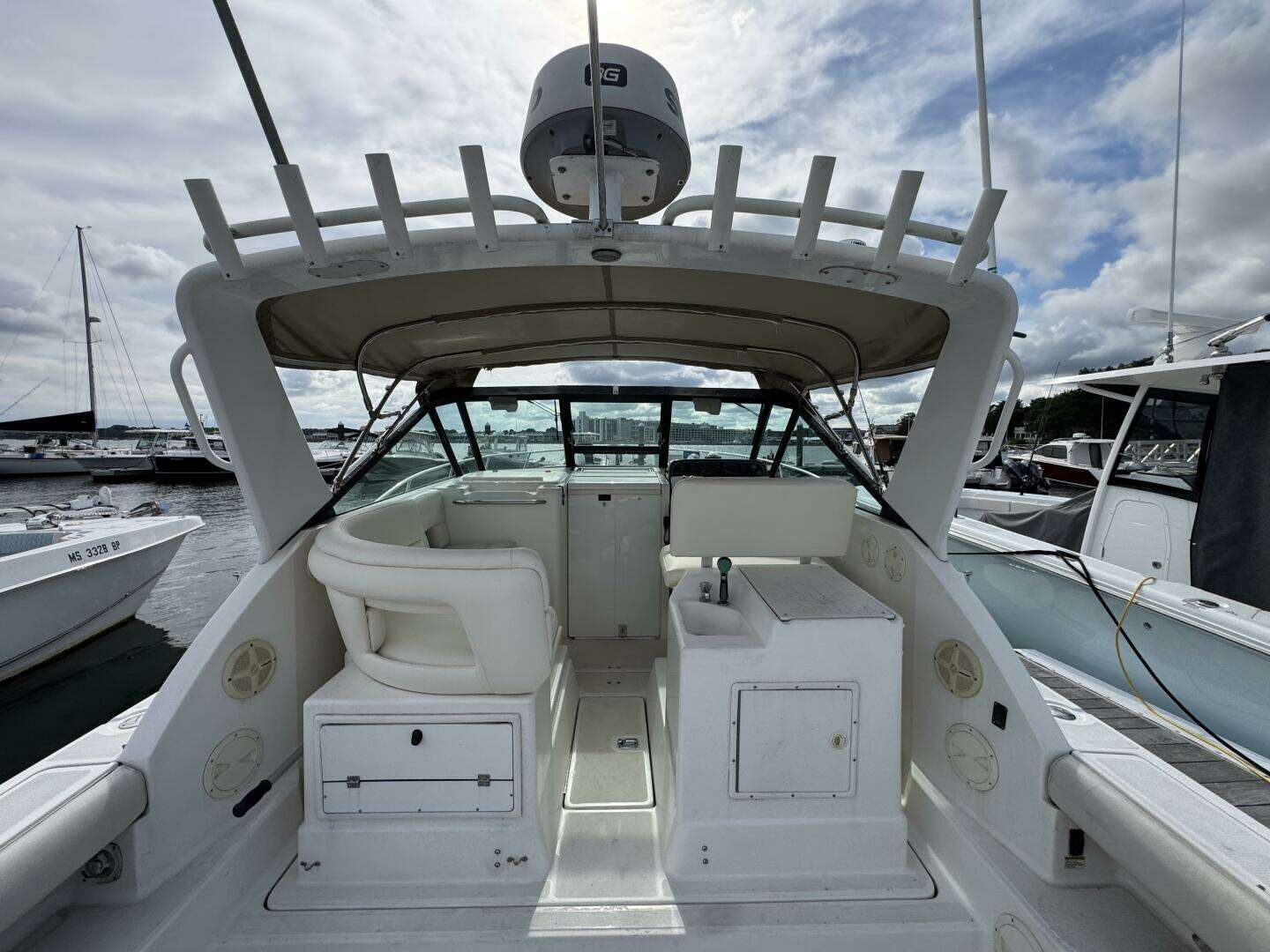 1999 Tiara Yachts 2900 Open - Image 12