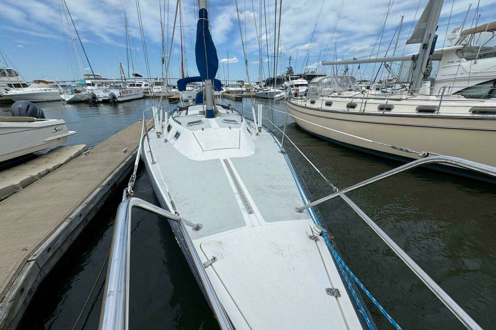 1986 Catalina 38 - Image 4