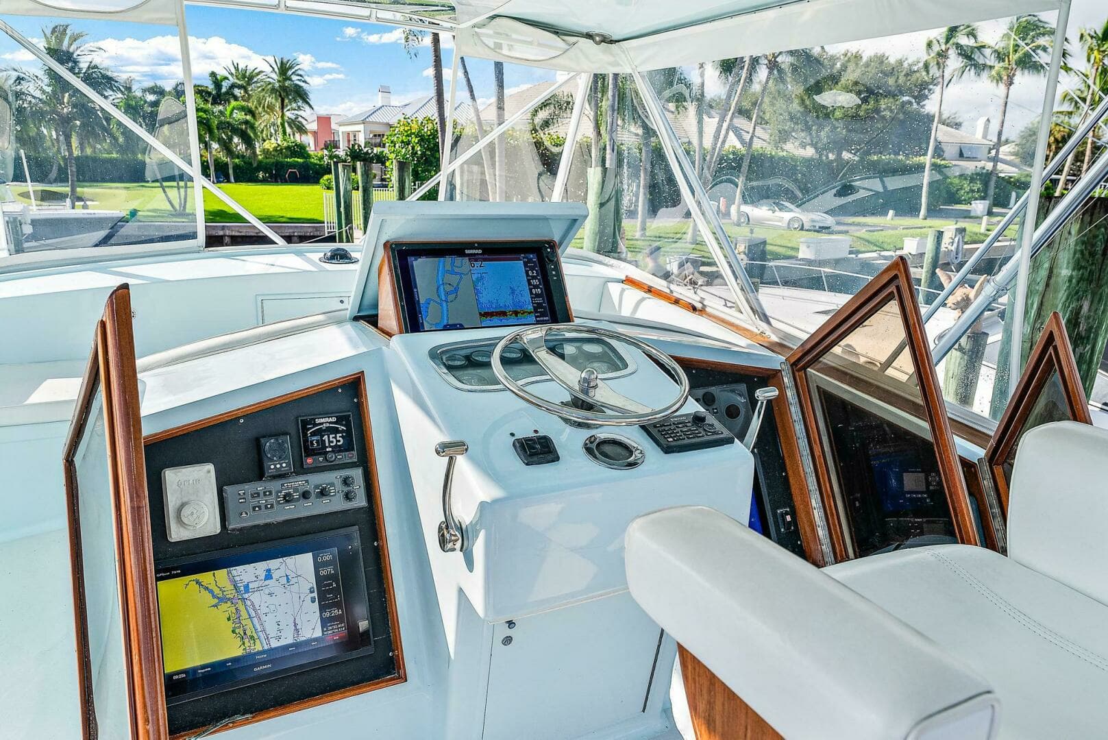 1990 Monterey Custom Sport Fish - Image 10