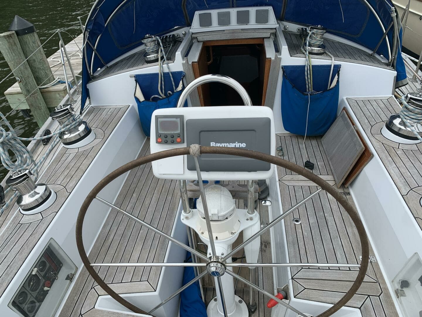 2004 ShearWater 45 - Image 11