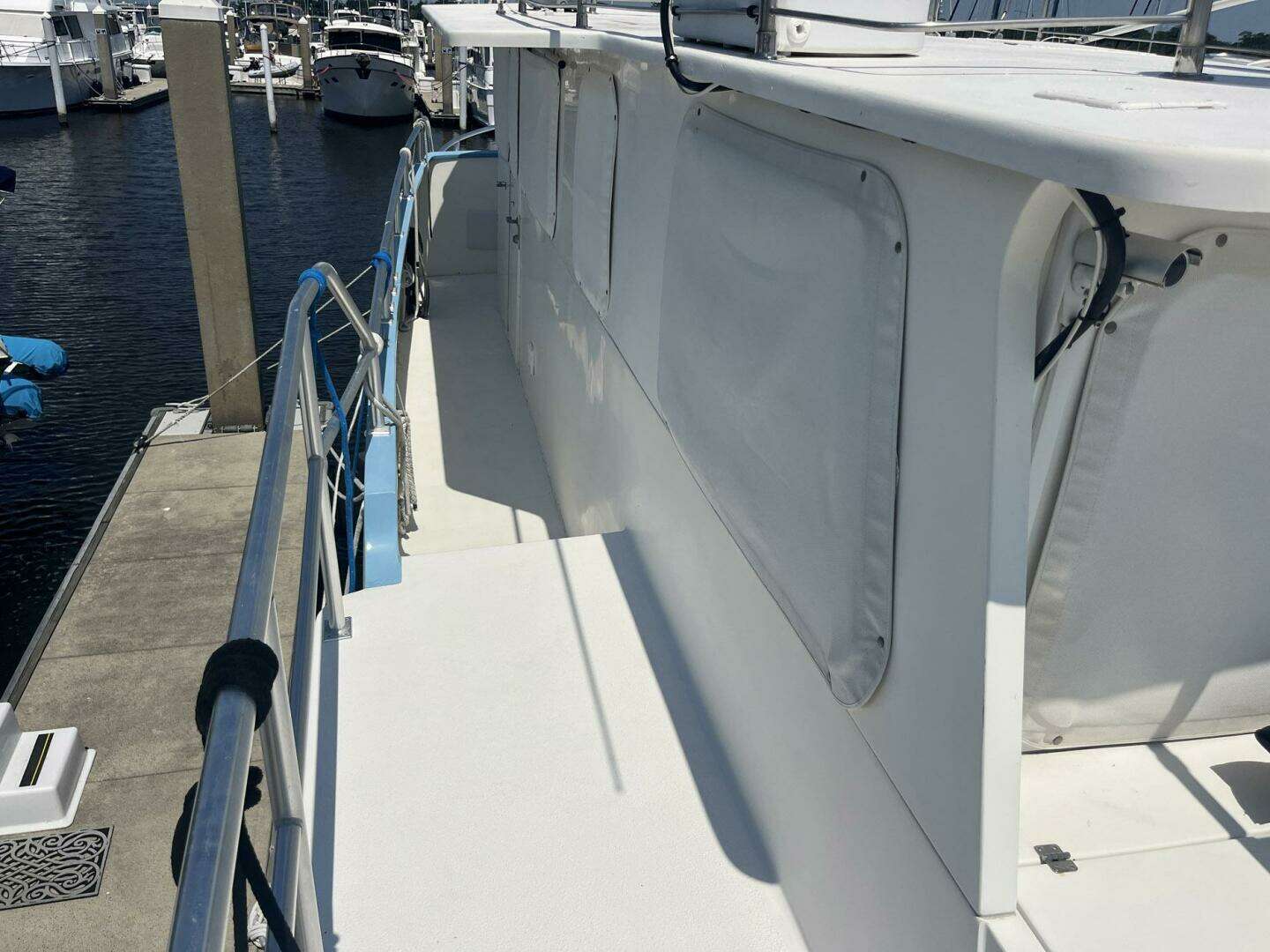 2001 Great Harbour GH47 - Image 17