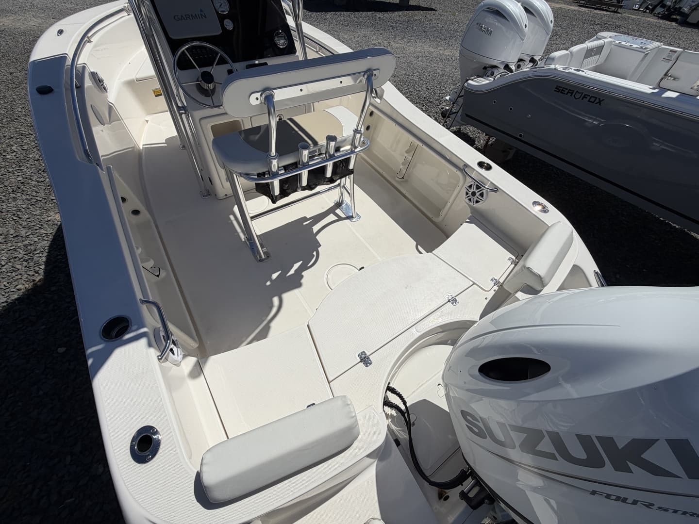 2023 Bulls Bay 200 Center Console - Image 6