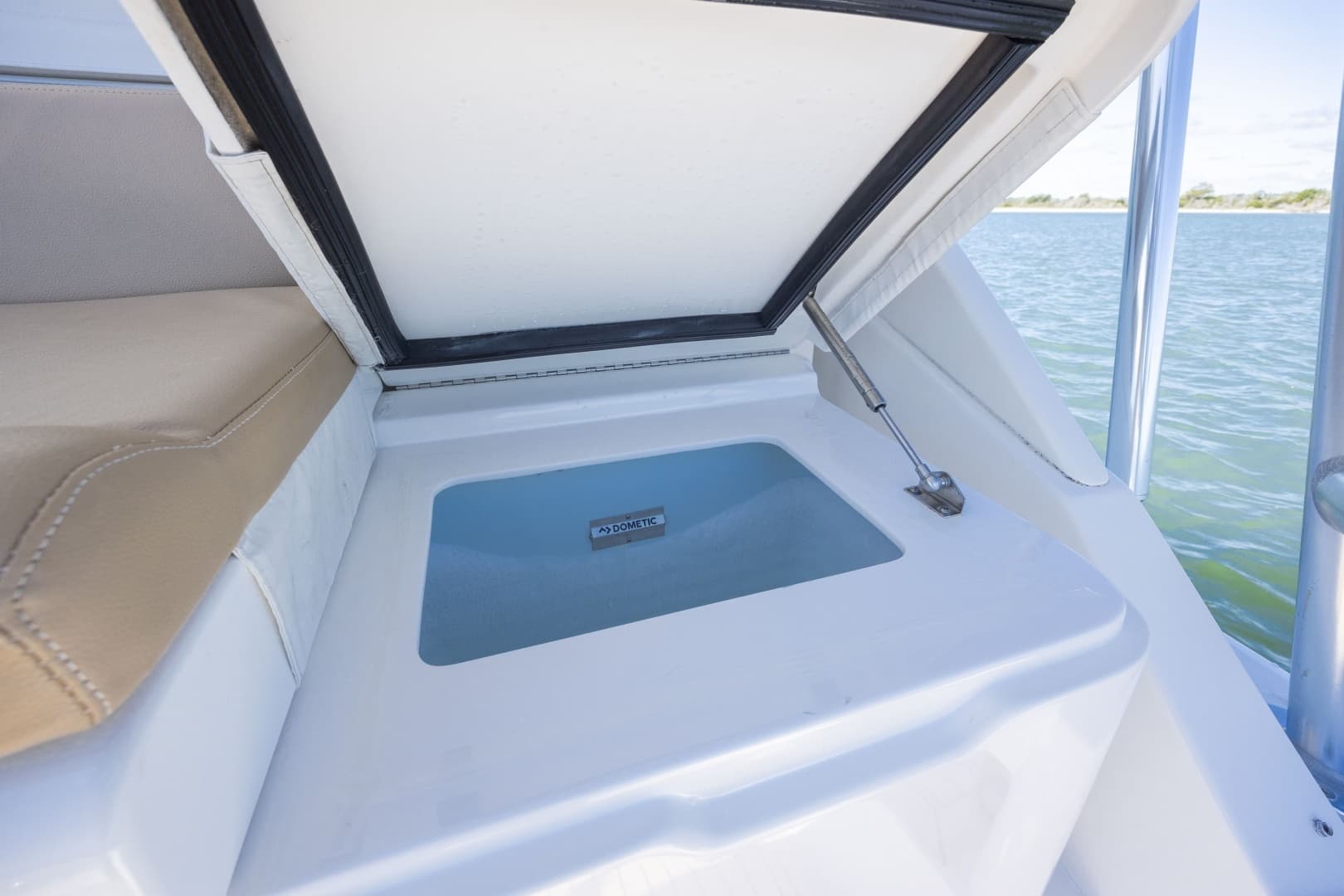 2019 Albemarle 410 Express Fisherman - Image 58
