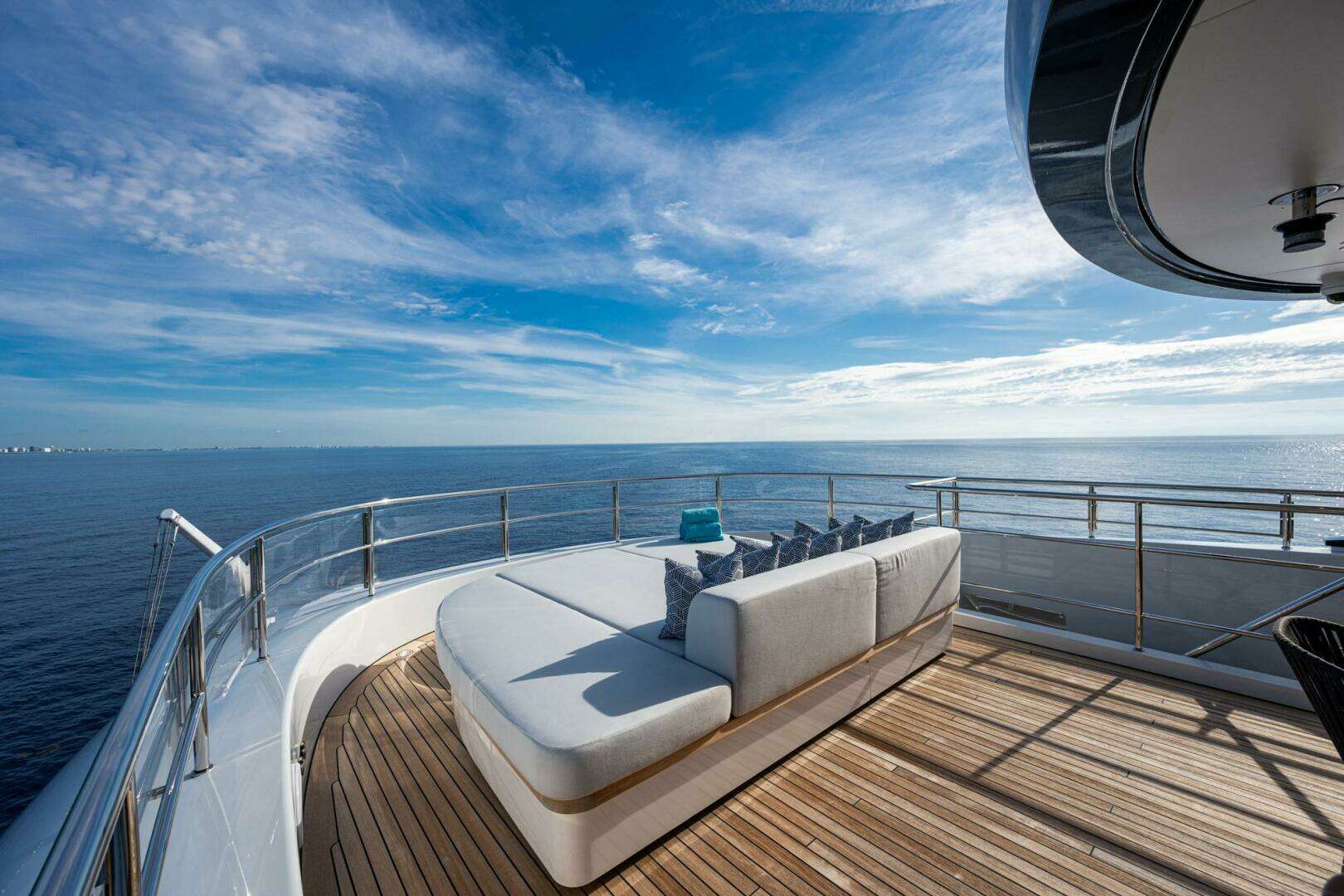 2023 Benetti 34M OASIS - Image 115