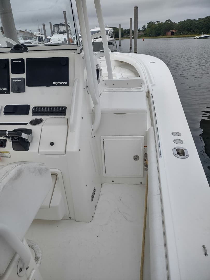 2012 Regulator — - Image 9