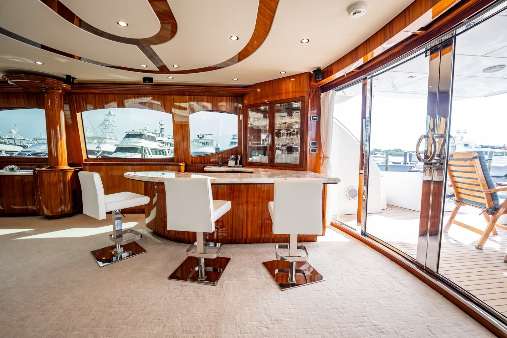2012 Hatteras — - Image 40